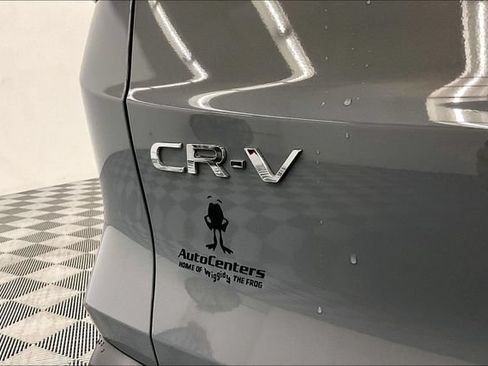 Used 2025 Honda CR-V EX-L image 9