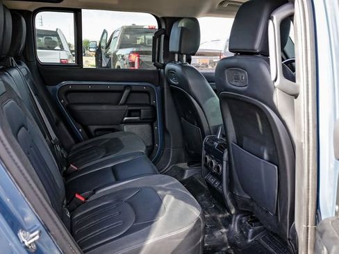 Used 2020 Land Rover Defender 110 S image 27
