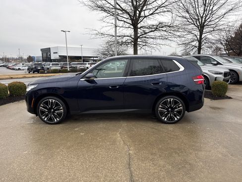 New 2026 BMW X3 xDrive30 w/ Premium Package AWD/4WD image 2