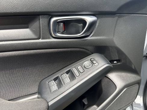 Used 2025 Honda Civic Sport image 13
