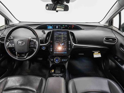Used 2021 Toyota Prius Prime XLE FWD image 12