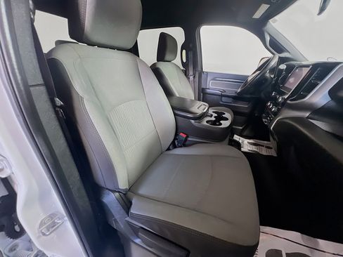 Used 2022 RAM 2500 Big Horn image 29