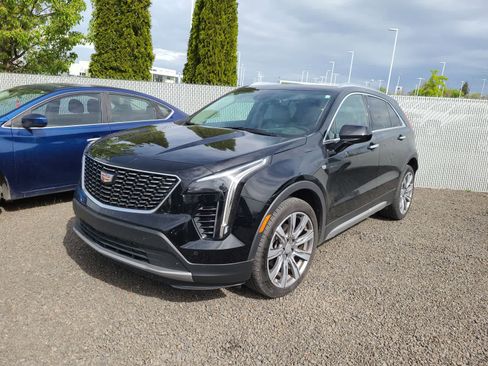 Used 2019 Cadillac XT4 Premium Luxury w/ Technology Package image 1