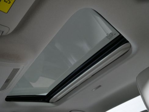 Used 2021 MAZDA MAZDA3 2.5 Turbo Sedan w/Premium Plus image 31