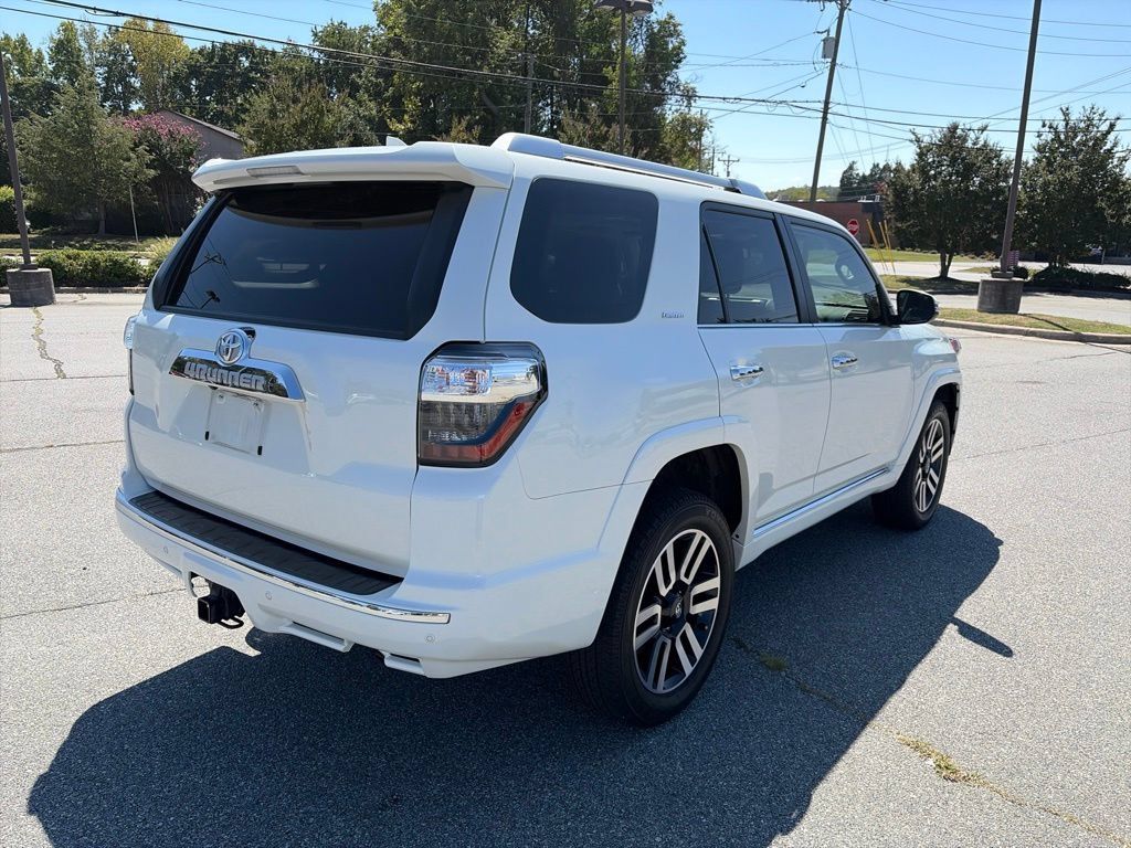Used 2023 Toyota 4Runner Limited AWD/4WD image 4