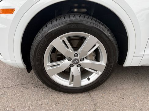 Used 2019 Audi Q5 2.0T Premium Plus AWD/4WD image 26