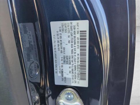 Used 2018 FIAT 124 Spider Abarth w/ Convenience Group image 26