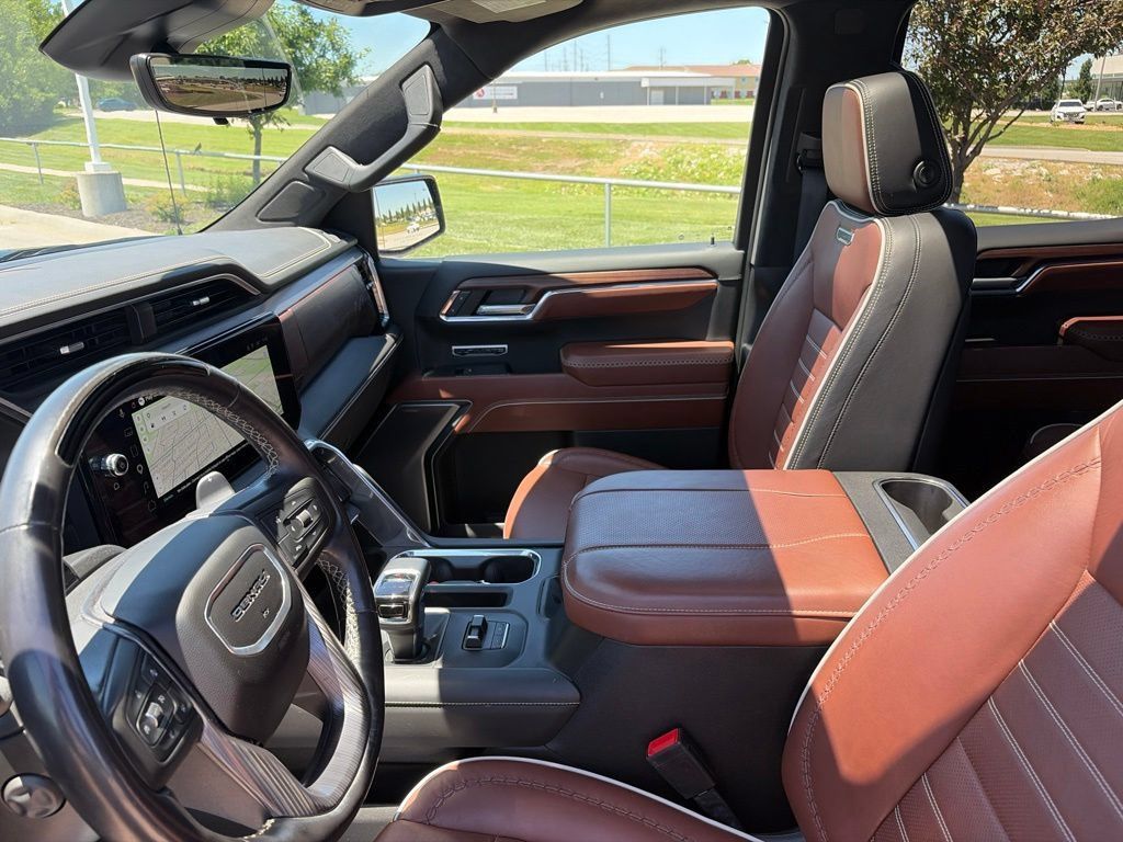 Used 2023 GMC Sierra 1500 Denali Ultimate AWD/4WD image 55