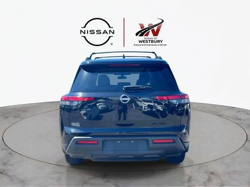 Used 2023 Nissan Pathfinder SV w/ Black Appearance Package AWD/4WD image 6