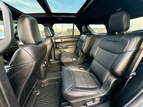 Certified 2023 Ford Explorer ST w/ Equipment Group 401A image 17