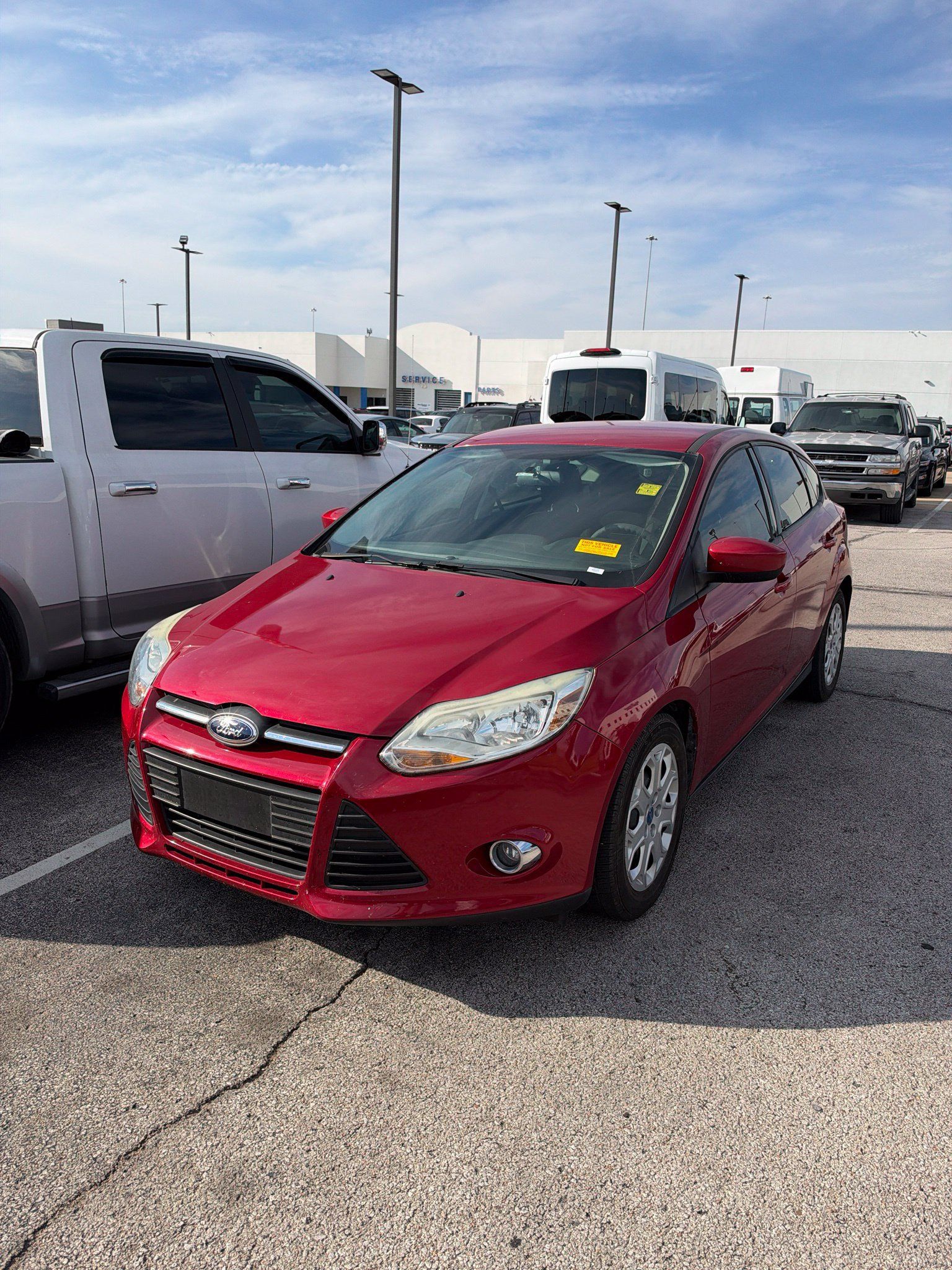 Used 2012 Ford Focus SE FWD image 1