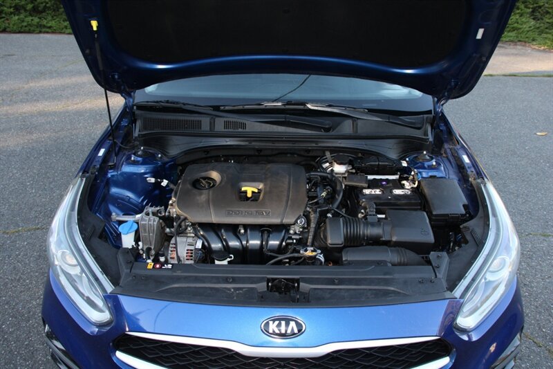 Used 2021 Kia Forte LXS FWD image 19