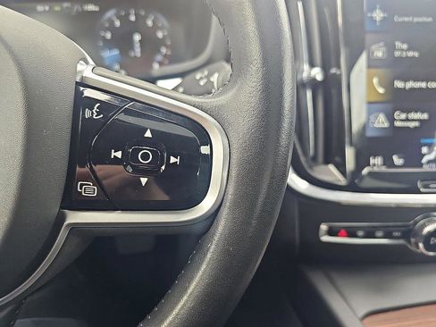 Used 2020 Volvo S60 T6 Inscription image 25