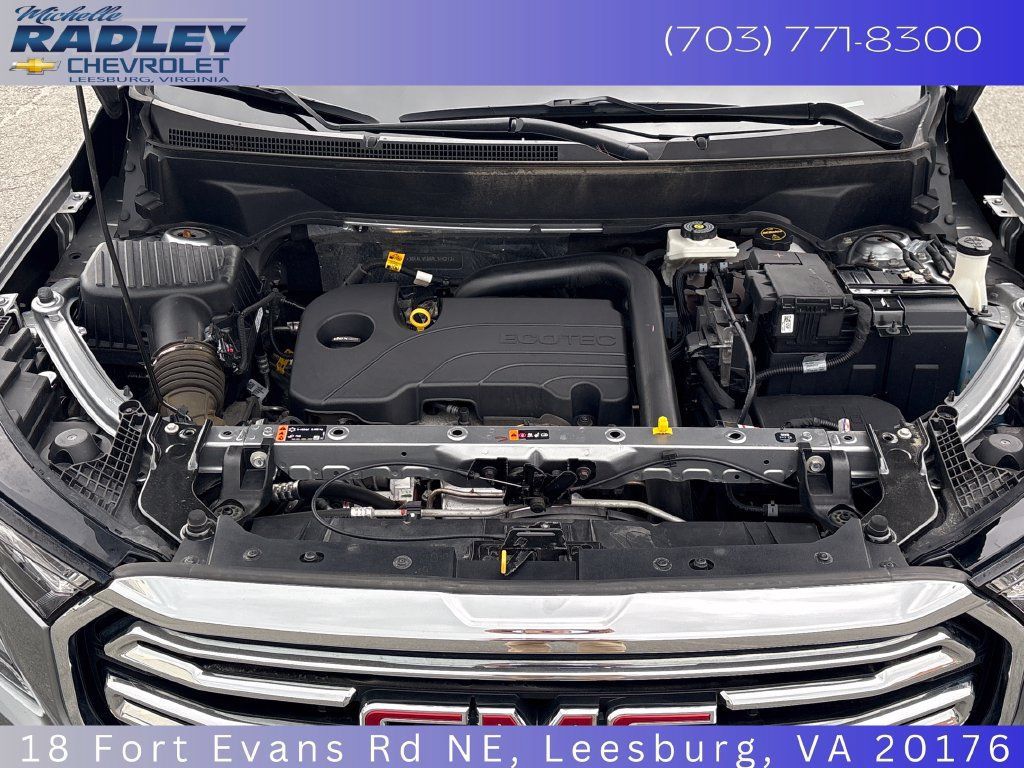 Used 2024 GMC Terrain SLT AWD/4WD image 10
