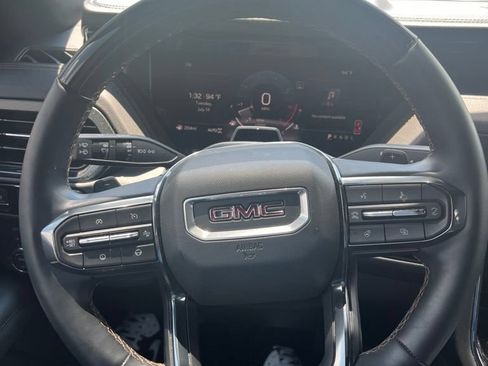 Used 2026 GMC Yukon XL AT4 AWD/4WD image 23