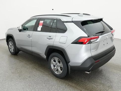 New 2025 Toyota RAV4 XLE image 38