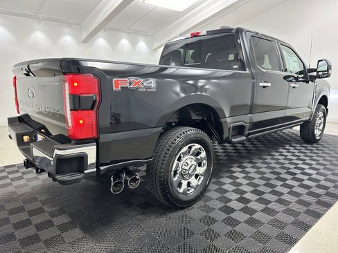 New 2025 Ford F250 Lariat w/ Lariat Ultimate Package image 7