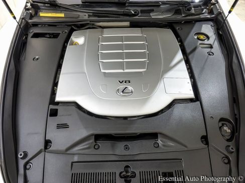 Used 2014 Lexus LS 460 AWD image 28