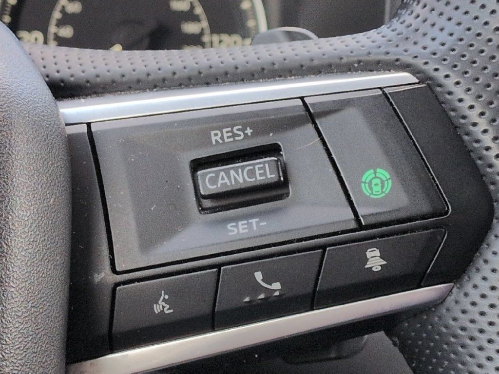 Used 2025 Mitsubishi Outlander SE AWD/4WD image 21
