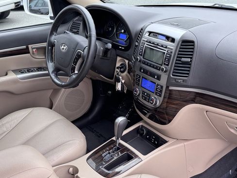 Used 2011 Hyundai Santa Fe Limited image 10