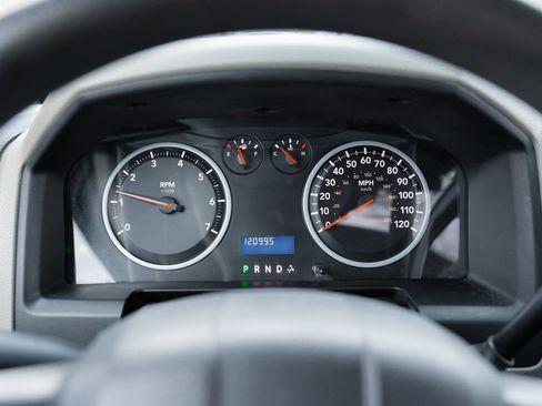 Used 2012 RAM 1500 Express image 25