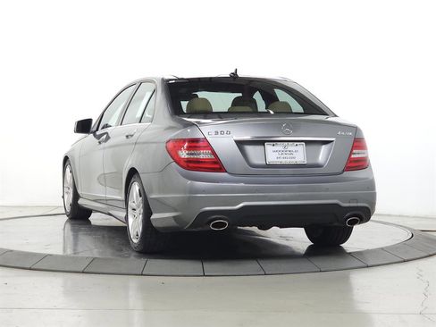 Used 2012 Mercedes-Benz C 300 4MATIC Sedan image 5