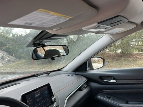 Certified 2020 Nissan Altima 2.5 SR w/ Premium Package image 24