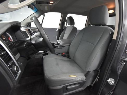 Used 2017 RAM 1500 Classic SLT AWD/4WD image 20