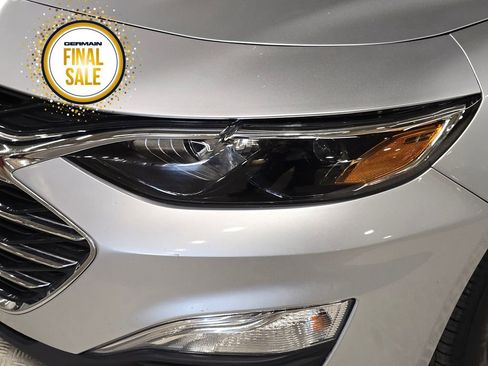 Used 2022 Chevrolet Malibu LS image 12