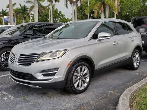 Used 2017 Lincoln MKC Select w/ Select Plus Package FWD image 31