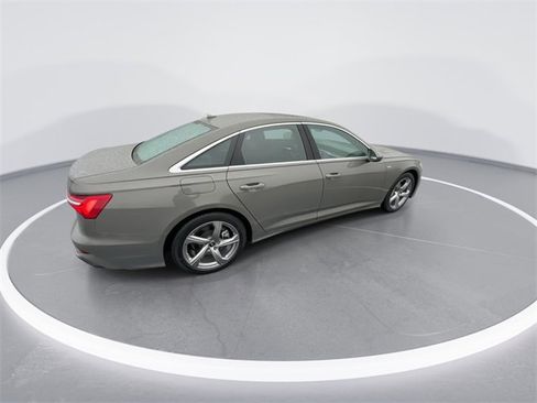 Used 2024 Audi A6 Premium Plus image 9