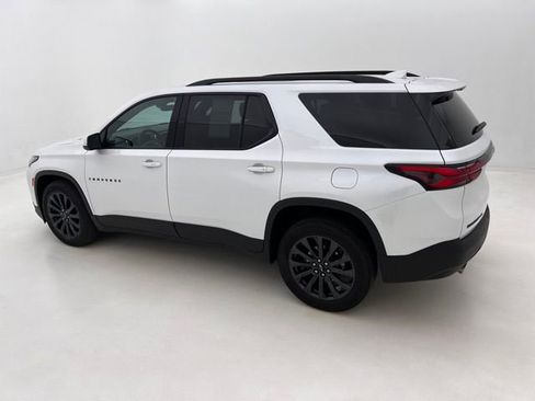 Used 2023 Chevrolet Traverse RS AWD/4WD image 14