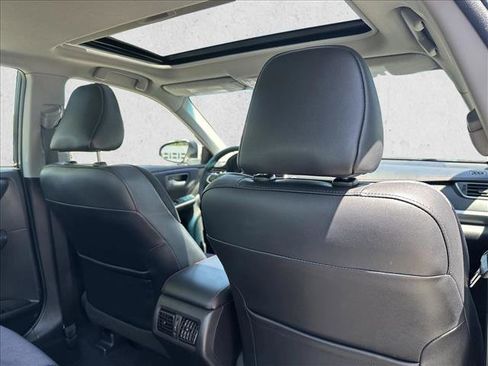 Used 2016 Toyota Camry XSE w/ Moonroof Package FWD image 23