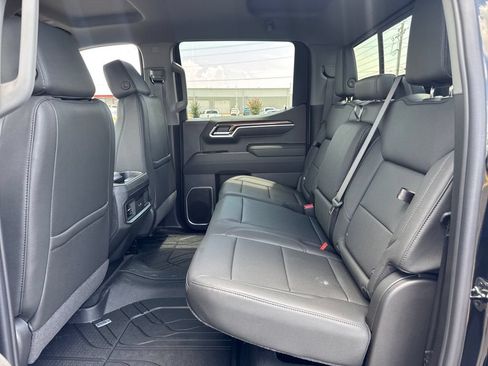 New 2026 Chevrolet Silverado 1500 RST w/ Redline Edition AWD/4WD image 13