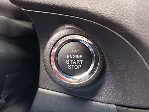 Certified 2025 Subaru Ascent Bronze Edition image 38