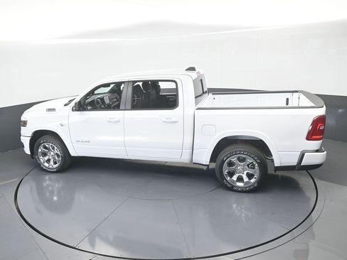 New 2026 RAM 1500 4x4 Crew Cab image 43