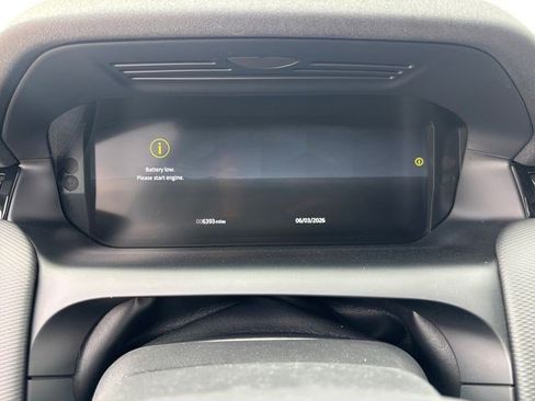Used 2025 Land Rover Discovery Sport Dynamic SE AWD/4WD image 14