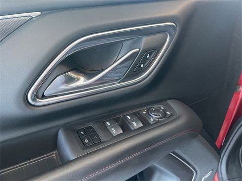 Certified 2023 Chevrolet Suburban RST w/ Luxury Package image 25