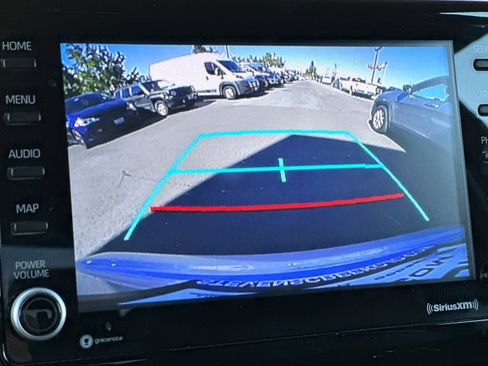 Used 2022 Toyota Corolla SE w/ Carpet Mat Package (TMS) image 18