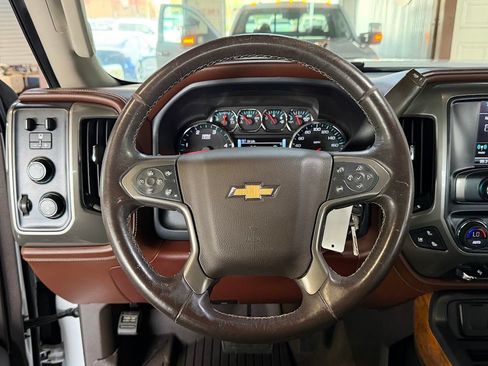 Used 2018 Chevrolet Silverado 3500 High Country AWD/4WD image 19