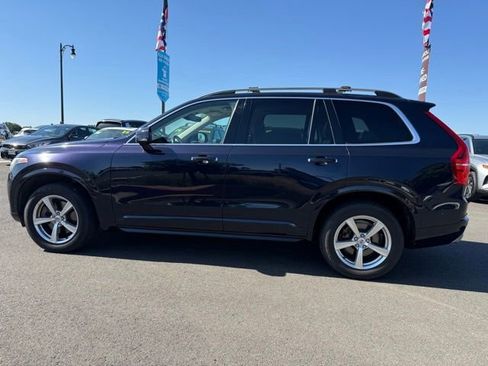 Used 2016 Volvo XC90 T5 Momentum FWD image 6