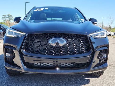 Used 2025 INFINITI QX50 Sport image 8