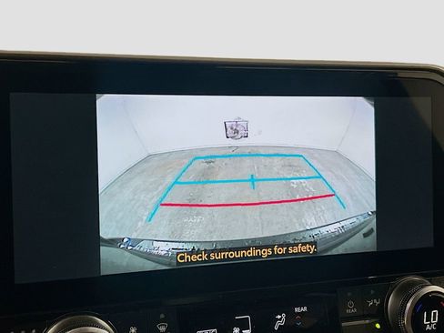 New 2026 Toyota Highlander XLE AWD/4WD image 13