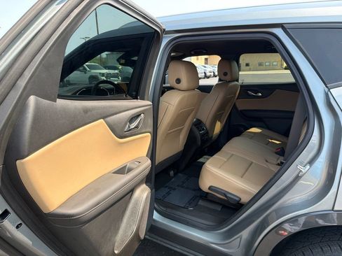Used 2025 Chevrolet Blazer Premier w/ LPO, Black Sport Package AWD/4WD image 29