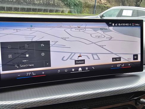 Used 2025 BMW 430i xDrive w/ Parking Assistance Package image 32