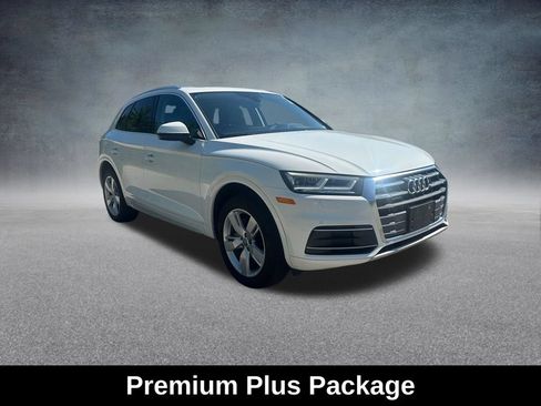 Used 2019 Audi Q5 2.0T Premium Plus w/ Premium Plus Package AWD/4WD image 9