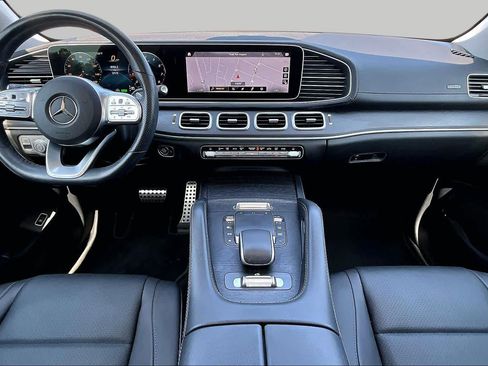 Used 2023 Mercedes-Benz GLS 450 4MATIC image 16