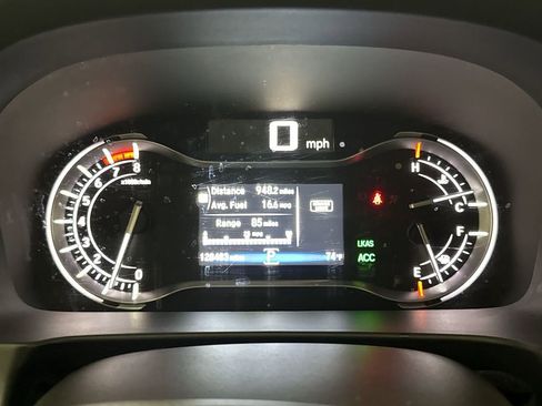 Used 2017 Honda Pilot Elite image 12