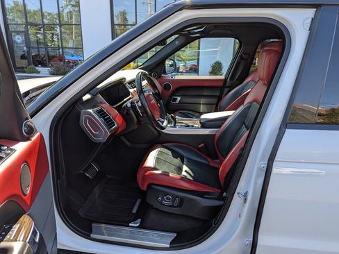 Used 2018 Land Rover Range Rover Sport HSE Dynamic AWD/4WD image 11