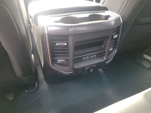 New 2026 RAM 1500 Big Horn AWD/4WD image 15